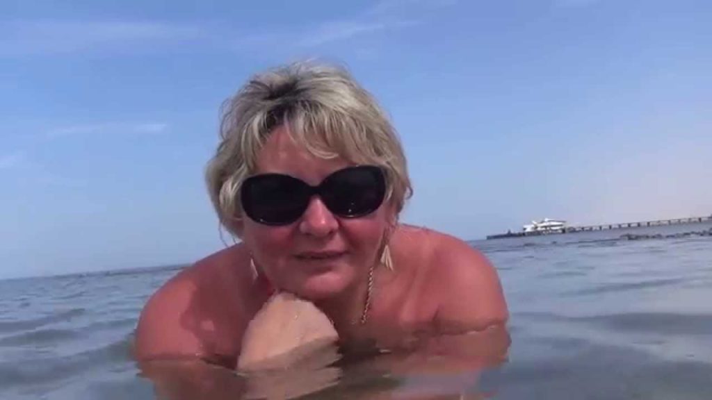 Egypt Marsa Alam Three Corners Dorotka w Morzu Czerwonym wypatruje oswojonego Rekina :) 2015.05