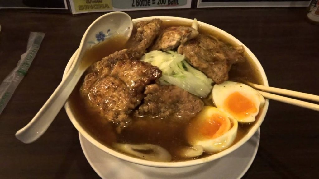 アキーラさん利用③タイ・バンコク・プロンポン駅近くソイ26・グランドラーメン,焼肉ラーメン!Grand-Ramen,Phrompong,Bangkok,Thailand アキーラさん利用③タイ・バンコク・プロンポン駅近くソイ26・グランドラーメン,焼肉ラーメン!Grand-Ramen,Phrompong,Bangkok,Thailand