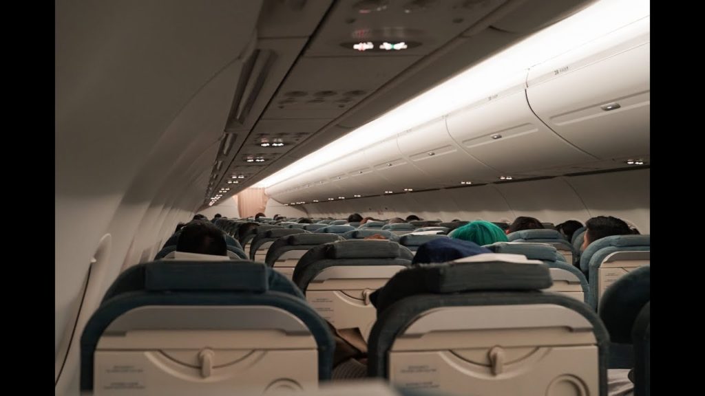 Economy Class | Cathay Dragon KA396 Hong Kong to Tokyo Haneda Airbus A320-200 (Review #48)