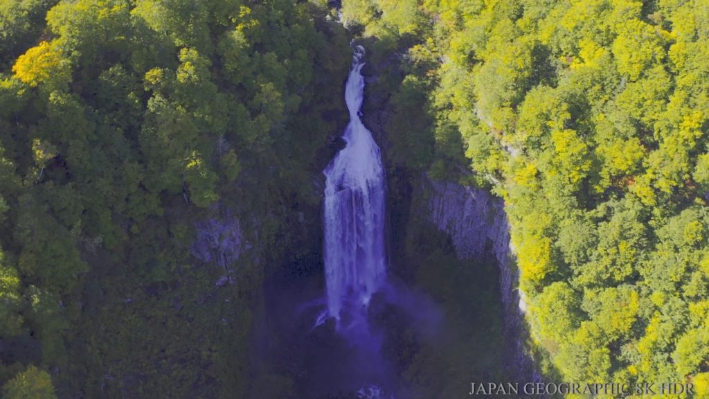 JG☆☆☆8K HDR 北海道 秋の賀老の滝(滝百選)と日本最大のブナ林 Hokkaido,Garo Fall and  Beech Forest