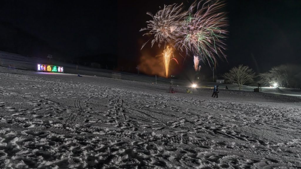 [4K]やくらいファミリースキー場 やくらいSnow Fantasy 花火大会 1st Yakurai Snow fantasy fireworks festival in Miyagi Japan