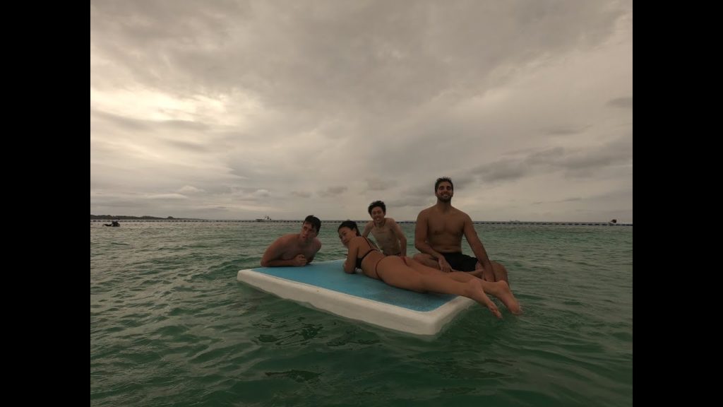 Fun w Friends at Moon Beach Hotel, Okinawa - Japan