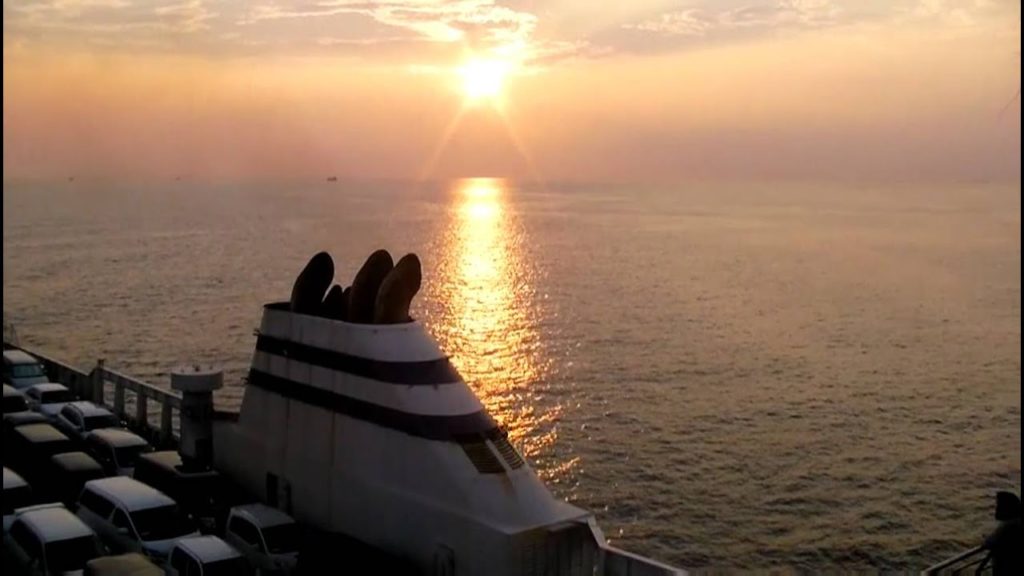 Unterwegs - Per Fähre von Takamatsu nach Kobe