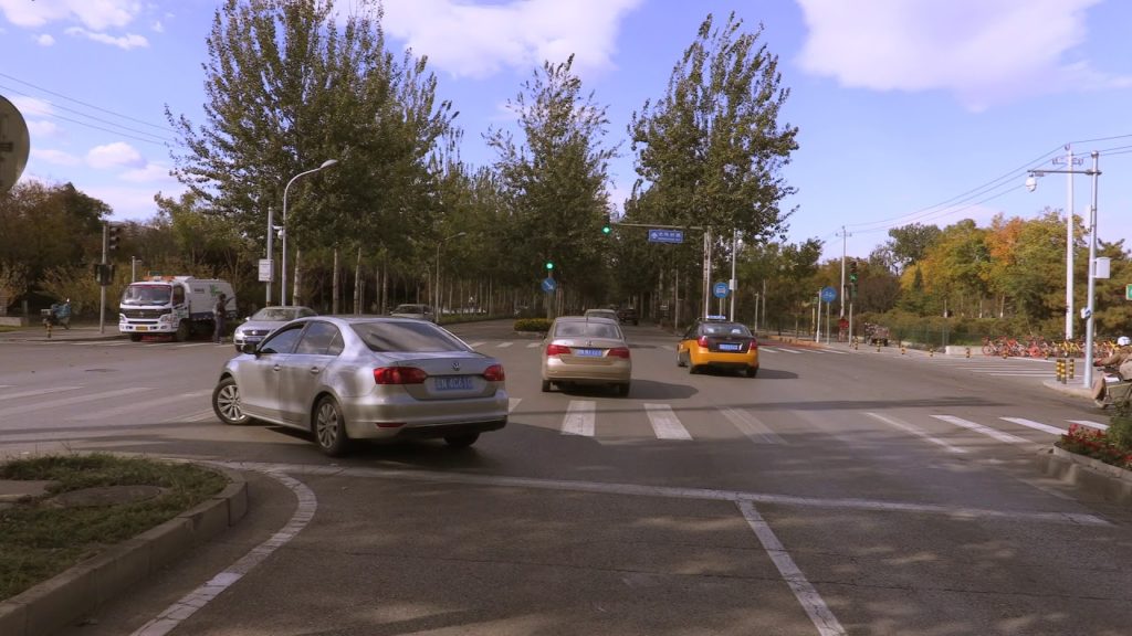 Driving Downtown - Beijing (30)