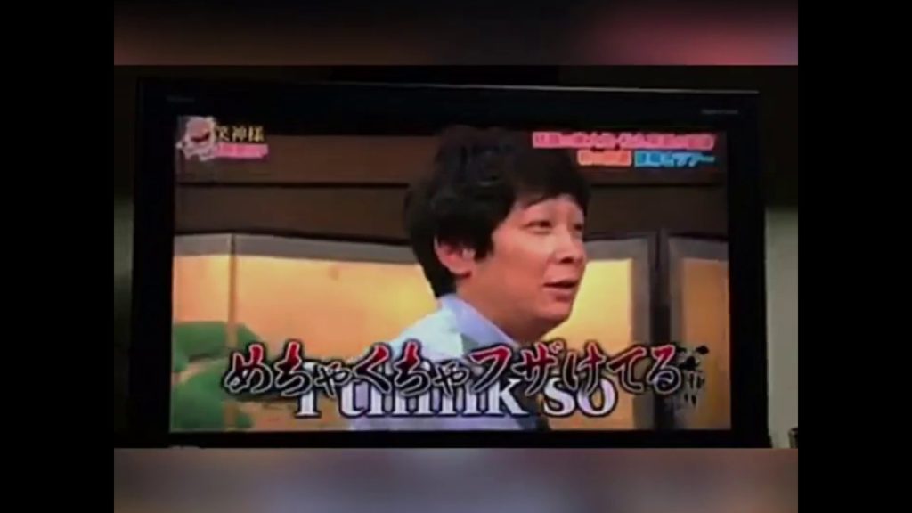 SUGOI!Kyoto Samurai "Joe Okada" Cut A Strawberry🍓by his Sword!世界的に有名な侍ジョー・岡田さんのイチゴ🍓一刀切り🌟