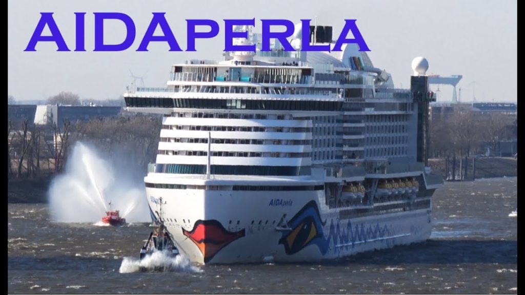 4K | AIDAperla maiden call at Storm in Hamburg | march 17, 2018