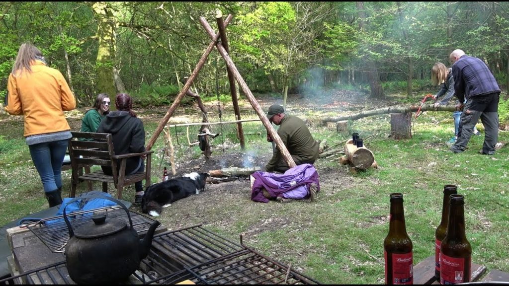 Woodland Camp Curry, Campfire and Friends