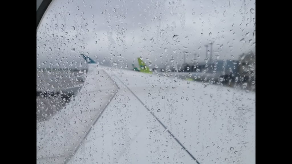 Cathay Pacific | Taipei – Hong Kong | Airbus A350-900 | Economy Class | Flight Report Cathay Pacific | Taipei - Hong Kong | Airbus A350-900 | Economy Class | Flight Report