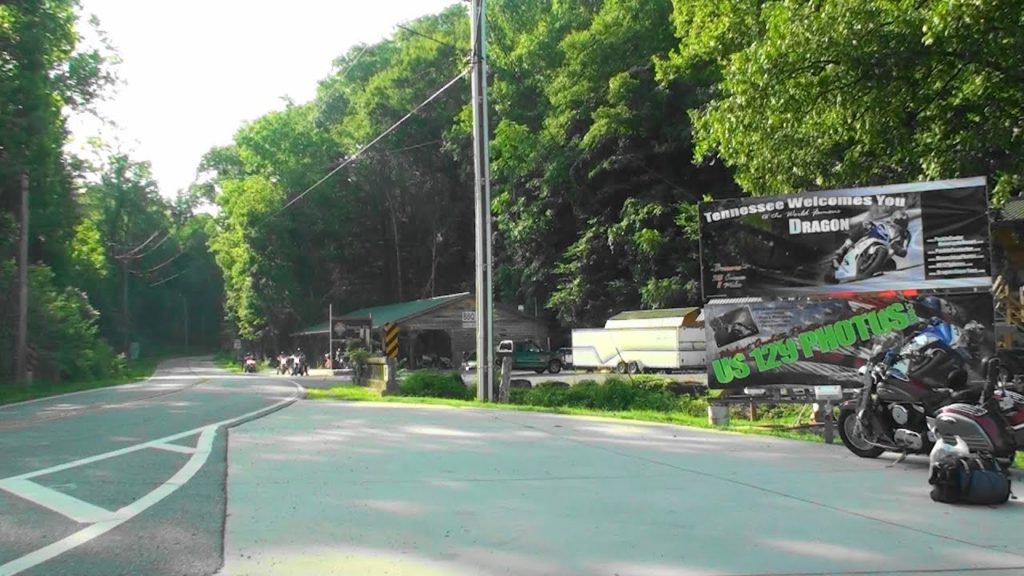 TAIL OF THE DRAGON (Time Lapse)