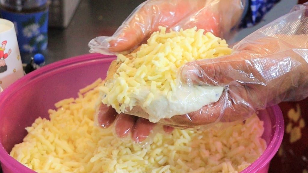 치즈호떡 대짱호떡 - 이태원 서울 맛집 (구 동대문 대짱호떡)  / Cheese Hotteok, Korean Cheese Pancake - Korean Street Food