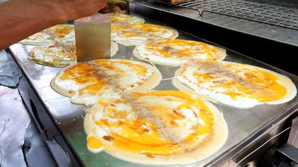 thailand egg roll bread / thailand street food