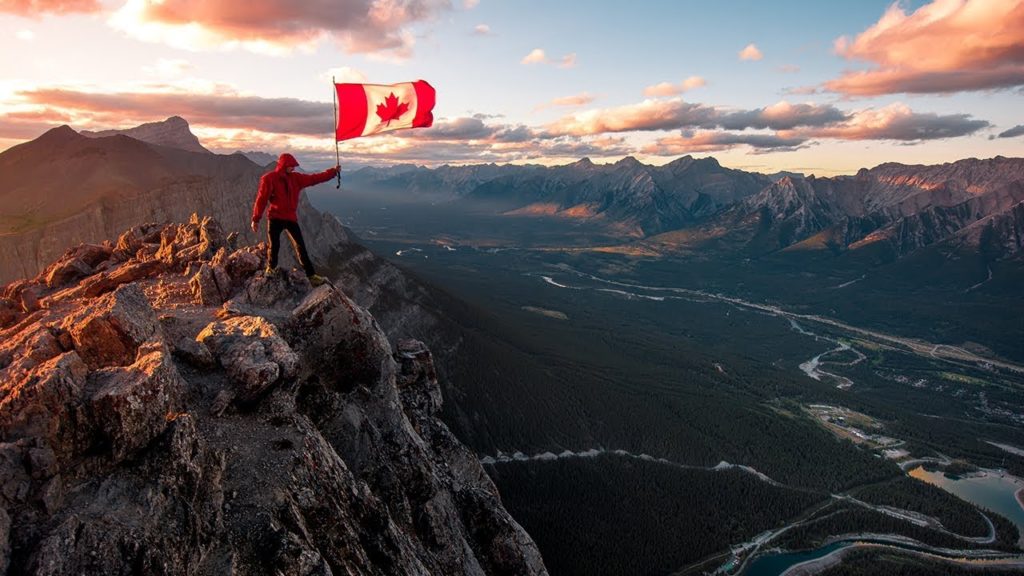 EXPLORING BANFF NATIONAL PARK and SUNSET on HA LING PEAK - Canadian Rockies Road Trip (4/8)