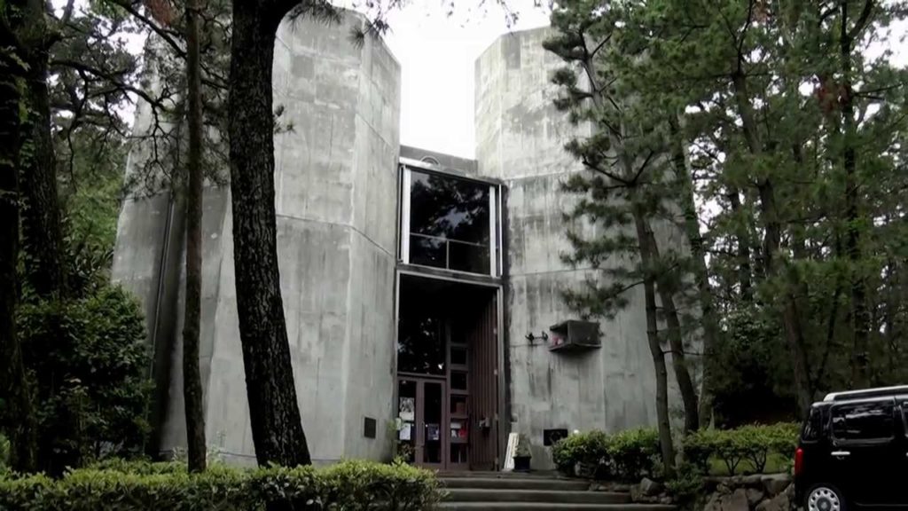 建築家菊竹清訓氏設計 芹沢光治良記念館