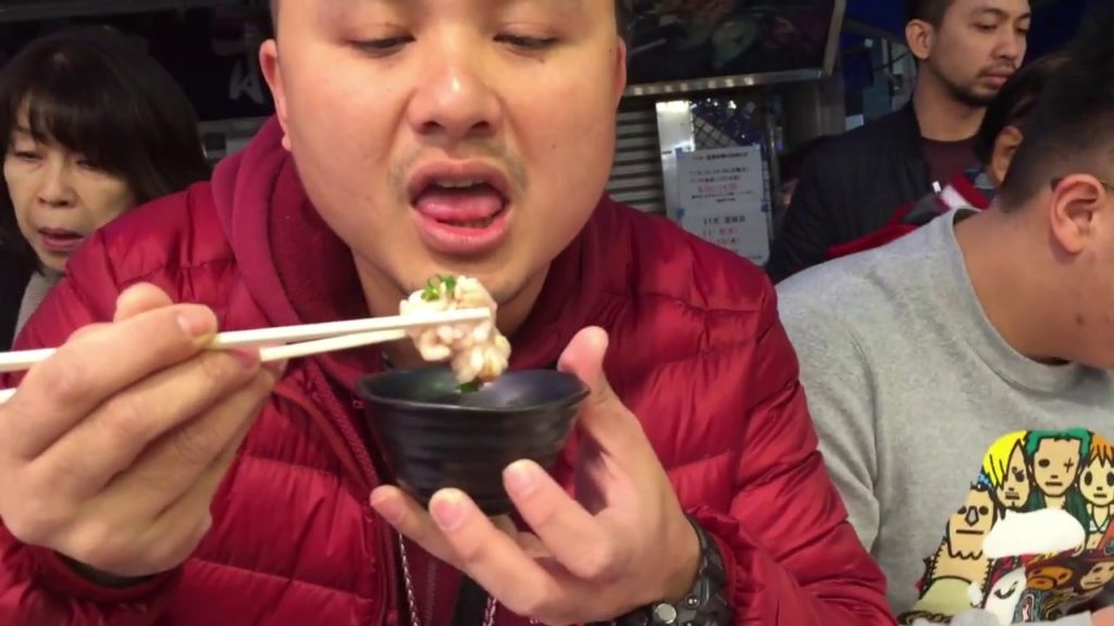 HGJ VLOG 15 - JAPANESE STREET FOOD / SHIRAKO - sperma ikan / SEA URCHIN