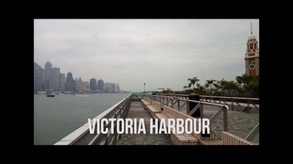 6 Jam Transit di Hongkong. Pilih Duduk/Nunggu di Bandara, atau Keluar Bandara buat Enjoy Hongkong?