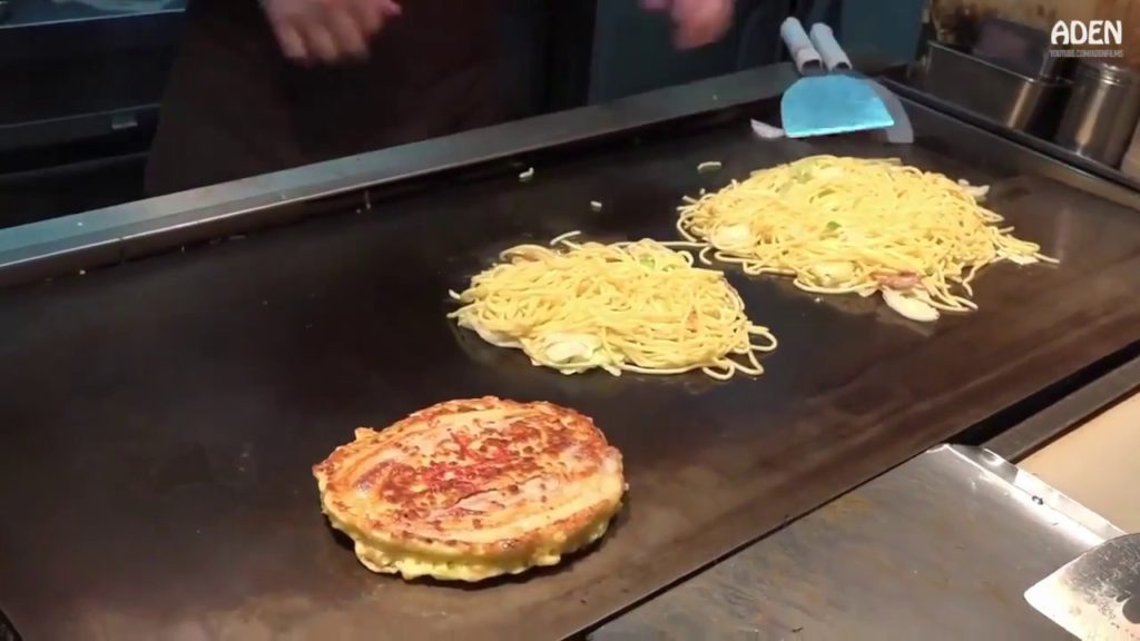 Japanese Street Food - Teppanyaki Gourmet Snack Street Food