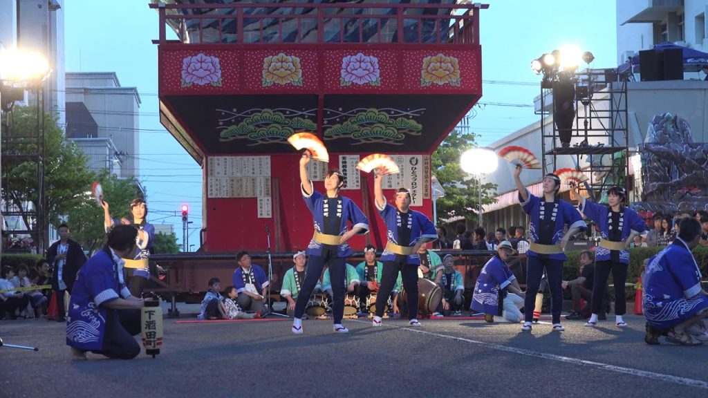 Akita Obako, a folk song in Akita Prefecture  in Sakata Festival