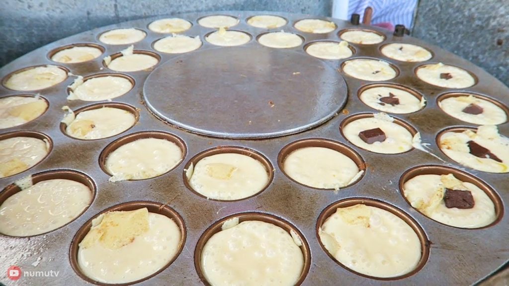 Filipino Style Japanese Pancake | Philippines Street Food