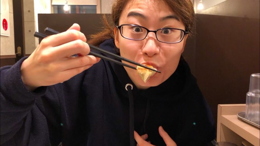 HATI-HATI KLO MAU MAKAN PANGSIT (GYOZA) DI JEPANG HATI-HATI KLO MAU MAKAN PANGSIT (GYOZA) DI JEPANG