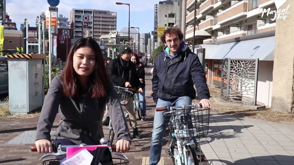 [Osaka] Bike Tour to the Neighborhoods of Osaka Castle - Cycling around the beautiful castle town