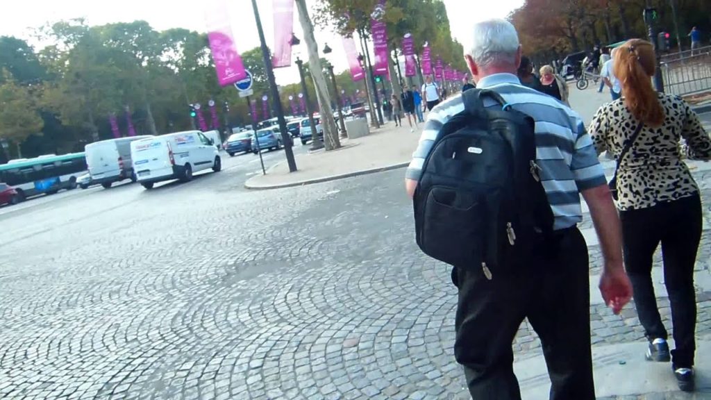 アキーラさん徒歩散策①フランス・パリ・シャンゼリゼ大通り,Champs-Élysées in Paris,France