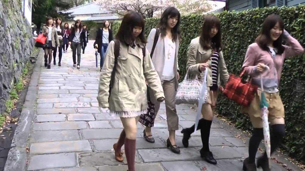 Nagasaki Dutch Slope - Orandazaka - 長崎オランダ坂 - Japan As It Truly Is