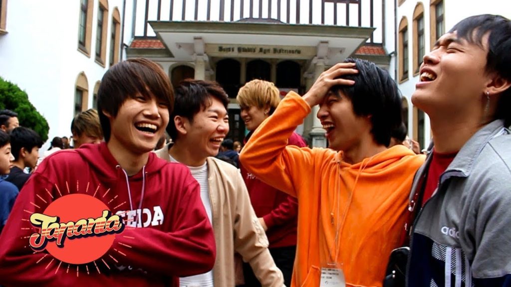Journée de Folie dans une Université au Japon ! (Street Food)
