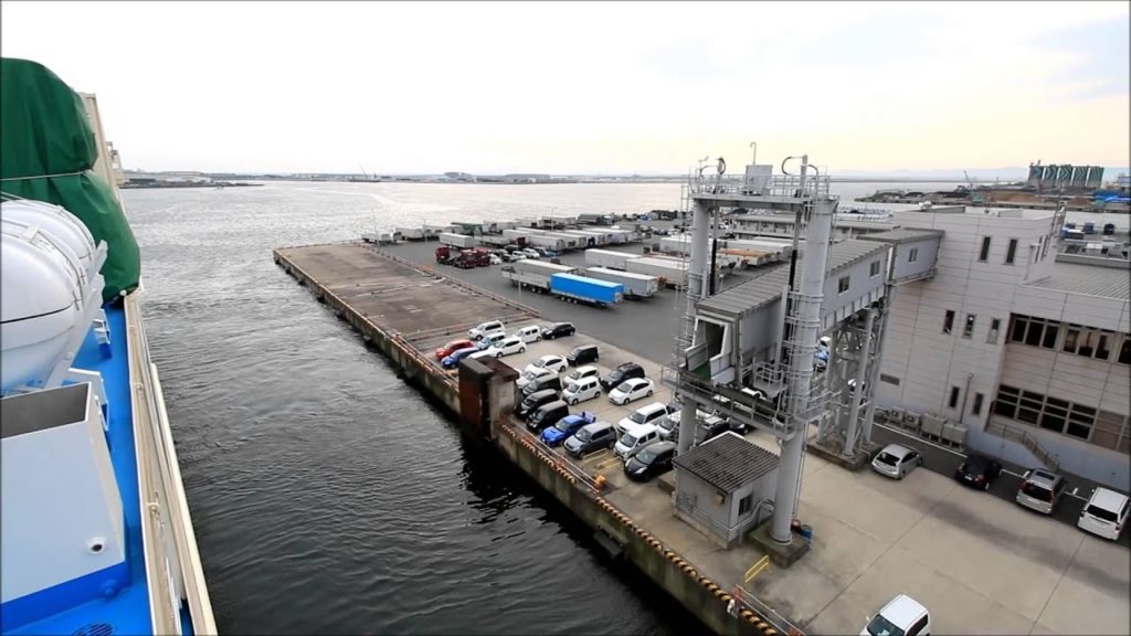 阪九フェリー 「ひびき」　泉大津港出航　Hankyu Ferry "Hibiki", Izumiotsu Port　(2015.6)
