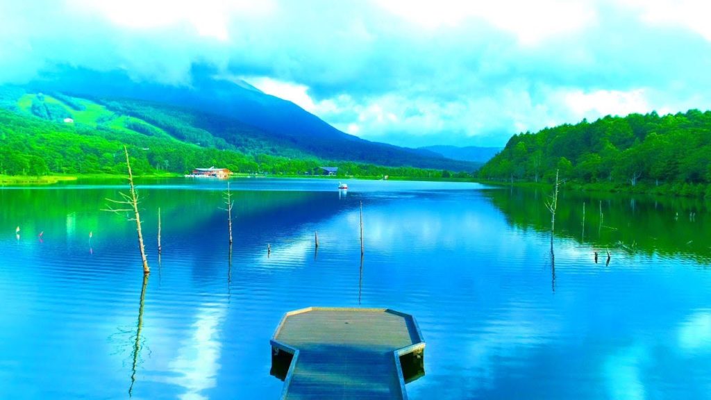 Drone Japan 4k ドローン 空撮映像 女神湖 夏の白樺高原 空中散歩 DJI PHANTOM4PRO Lake Megami Summer aerial Cruise