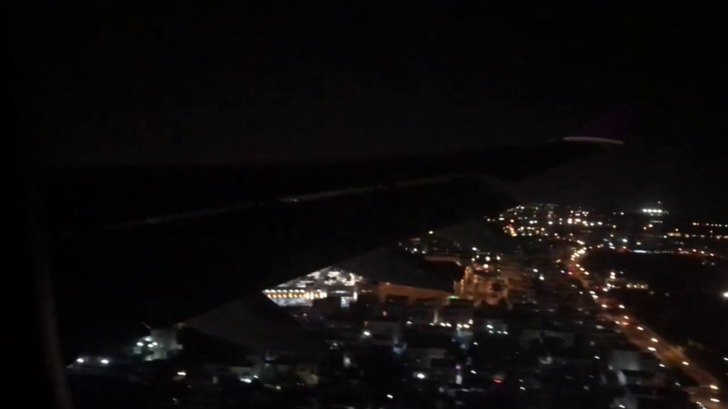 Airbus A330 Landing in Muscat | Night View | Thai Airways