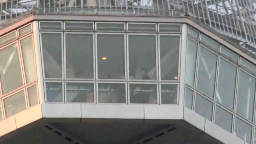 名古屋テレビ塔　nagoya-tv-tower zoom up