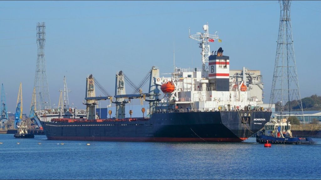 IDA - 148m length bulk carrier heading for port of ipswich 21/10/18
