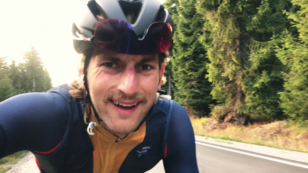 1060 km in 61 hours - Bikepacking from Copenhagen to Salzburg with Love