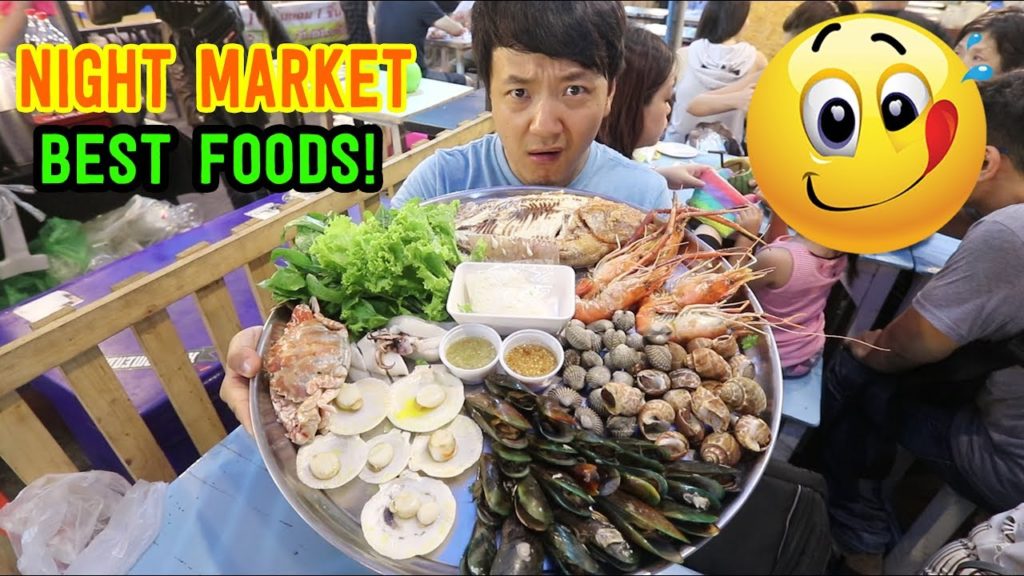 BEST Thai NIGHT MARKET Street Foods! – Rod Fai Train Market Tour BEST Thai NIGHT MARKET Street Foods! - Rod Fai Train Market Tour