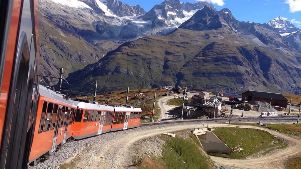 Up to 3,098 meters with the Matterhorn Gotthard Bahn in Switzerland