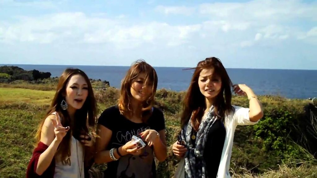 Tokyo Girls visiting Okinawa Japan HD