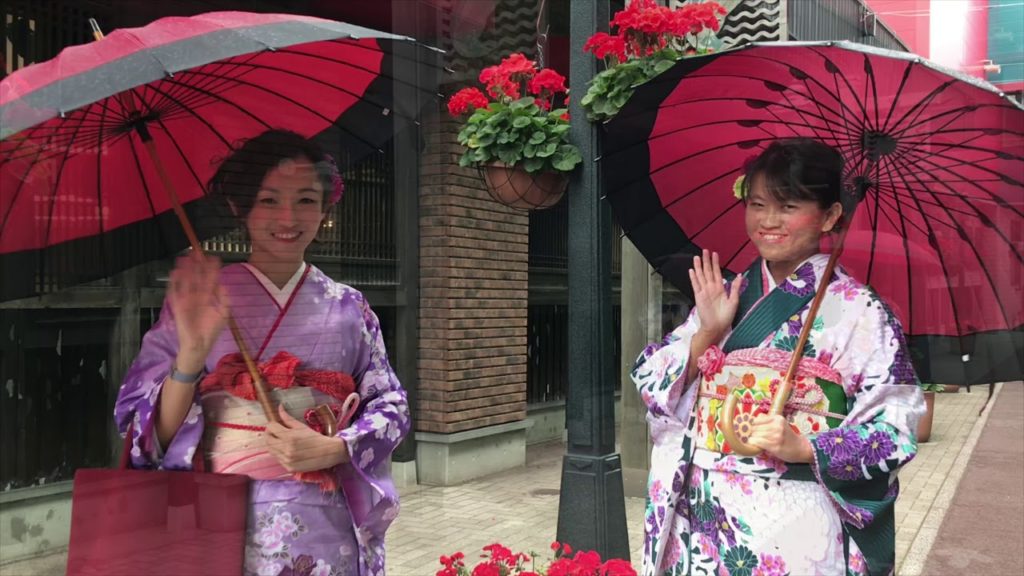 A popular activity kimono experience on the Hakodate trip.
