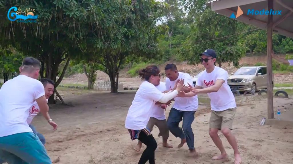 Batam Outbound Dan Team Building Di Pantai Tegar Bahari Batam Outbound Dan Team Building Di Pantai Tegar Bahari