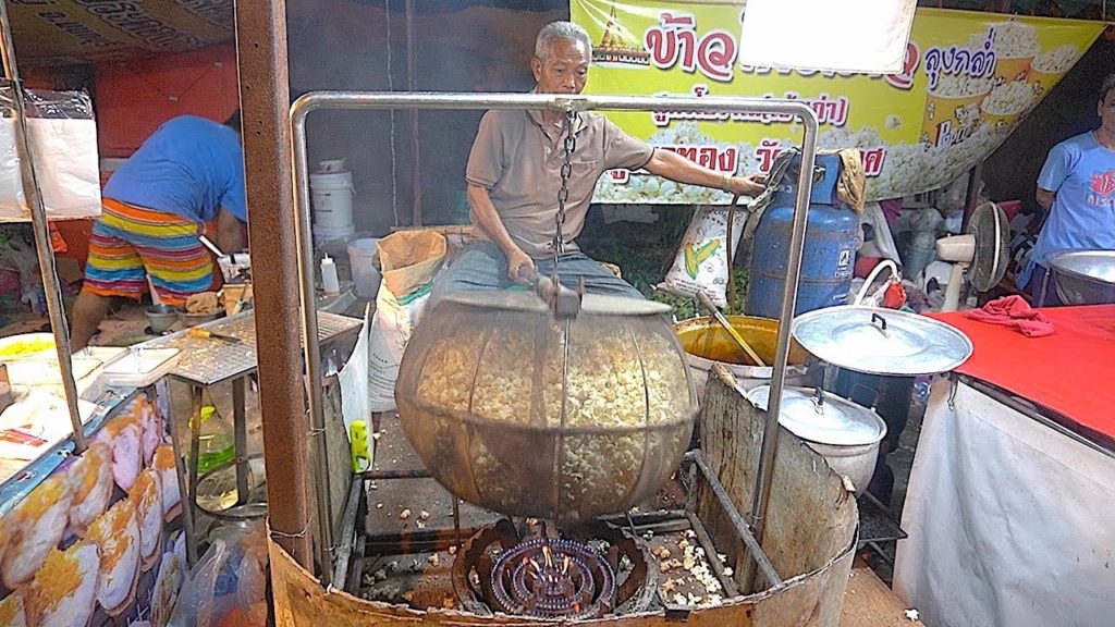 Huge Ancient Popping Popcorn GONE WRONG - Bangkok Street Food