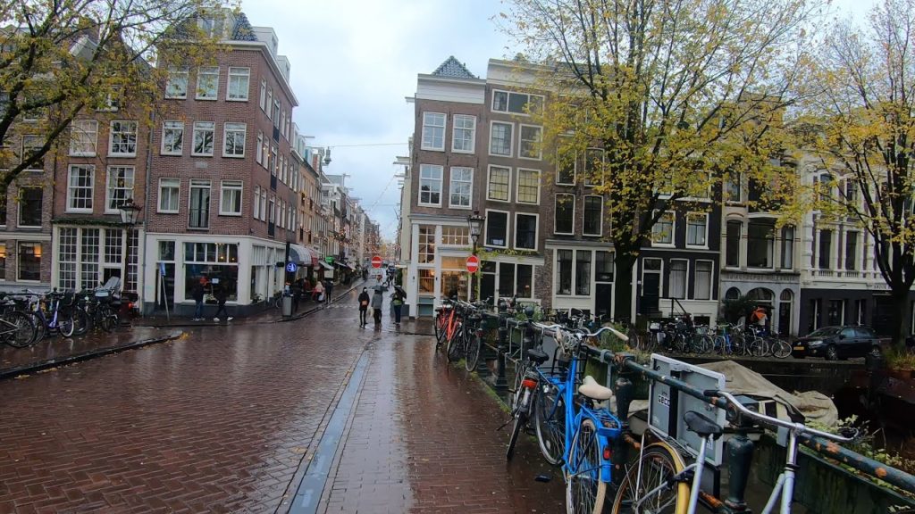 Walking around in Amsterdam #10 ☔ – The 9 Little Streets | The Netherlands – 4K60 Walking around in Amsterdam #10 ☔ - The 9 Little Streets | The Netherlands - 4K60