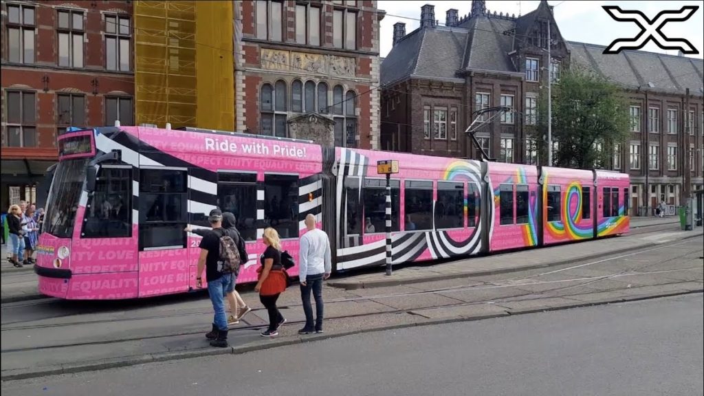 Gay Pride Tram 2019 - GayVB GVB Amsterdam Combino Tram 4 van Centraal Station naar Station RAI