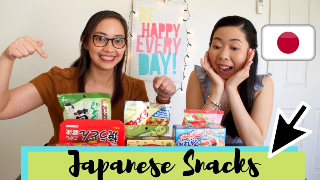 TRYING JAPANESE SNACKS | Travelling Twins Australia