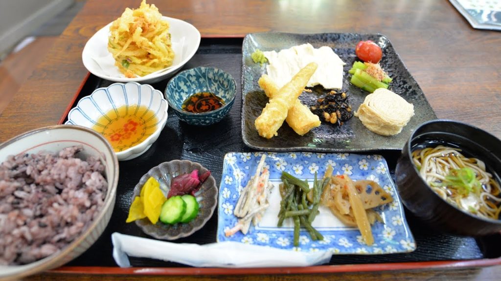 Lunch is Yuba Festival 華厳の滝の近くだから滝のランチは湯葉祭り:Gourmet Report グルメレポート