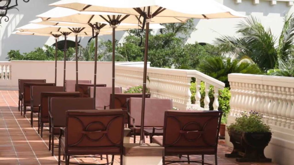 Hotel Nikko Alivila -Yomitan Resort Okinawa-  [Photo Movie]