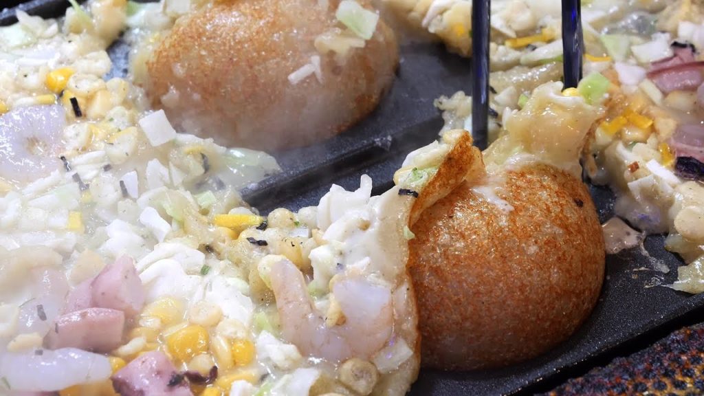 대한민국 1호! 대왕 타코야끼 (king takoyaki, たこやき, 章鱼小丸子 3,500KRW) / korean street food / 타오몬야끼