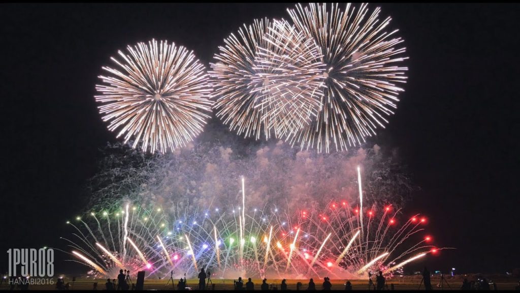 Totally awesome Japanese fireworks | HANABI 2016!