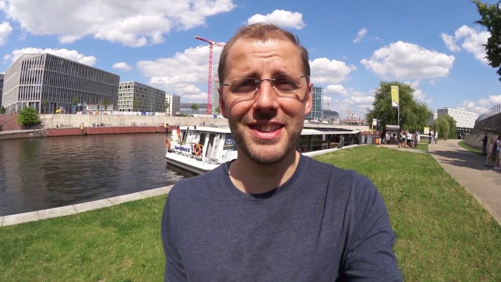 Sightseeing in Berlin - Combined City Tour by Bus and Boat