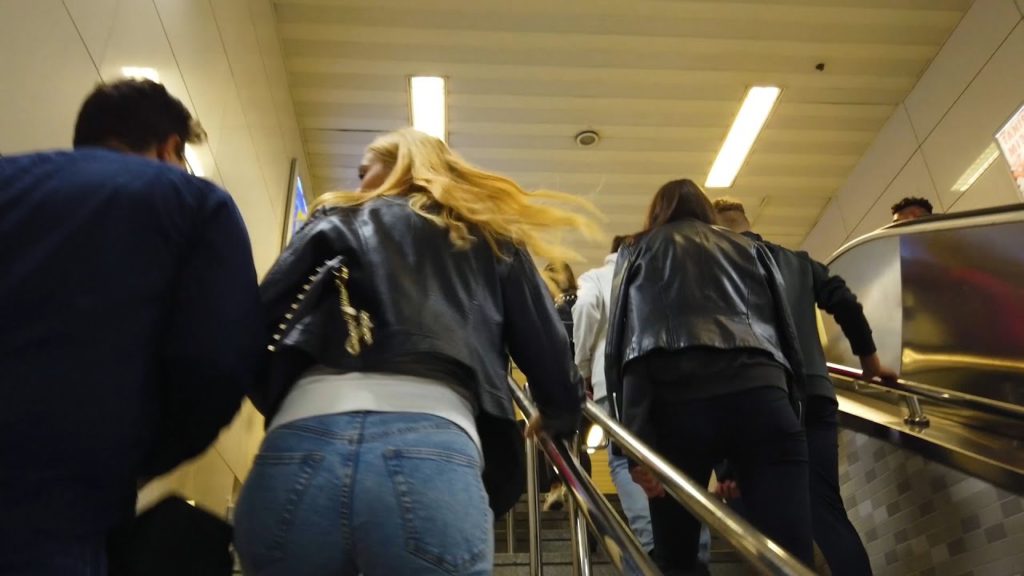 Walking Tour in Subway and Funicular Line of Istanbul -【Walking 4K】