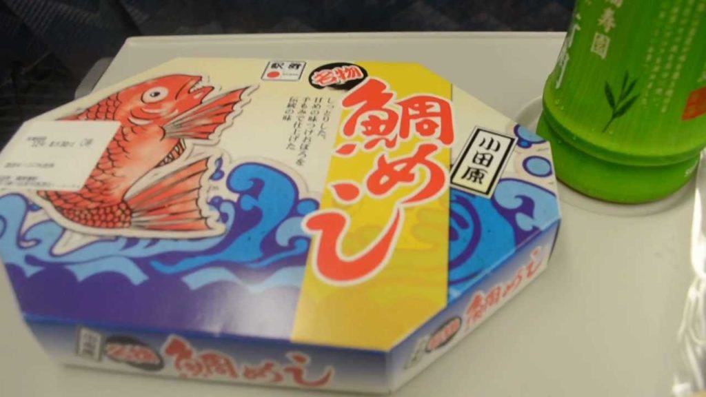 アキーラさん堪能①小田原名物・駅弁・鯛めし！Sea bream rice,Station lunch,Odawara,Japan