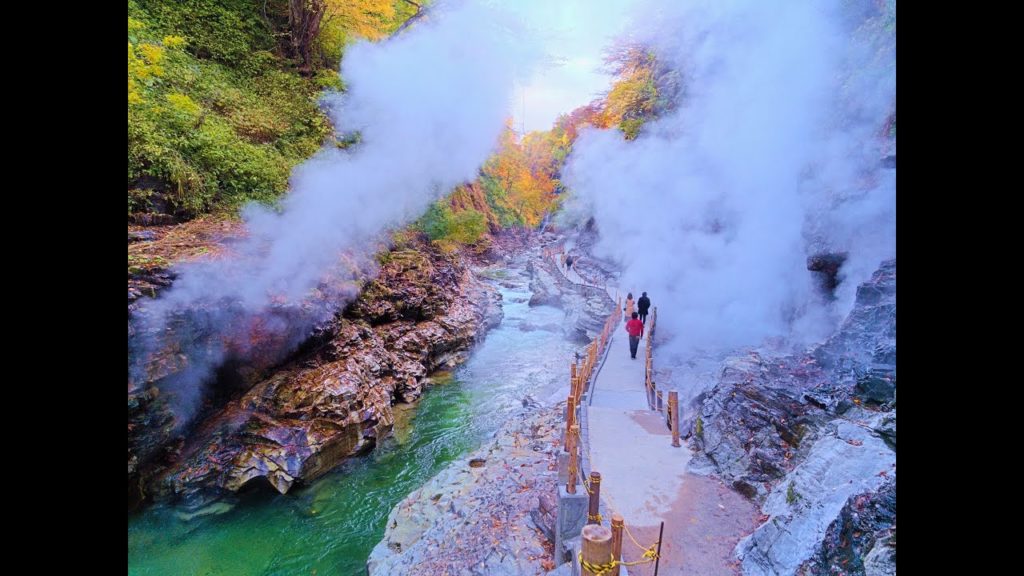 JG☆☆☆8K HDR 秋田 小安峡温泉の紅葉 Akiya,Oyasukyo Onsen Gorge in Autumn